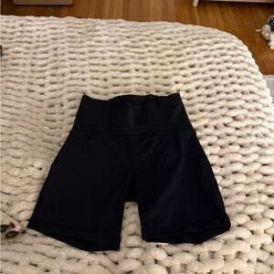 Lululemon Athletica Black Bike Shorts High-Rise Athletic Fit